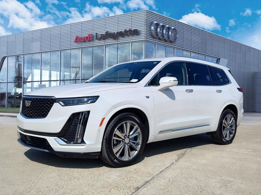 Used 2022 Cadillac XT6 Premium Luxury w/ Platinum Package AWD/4WD image 1