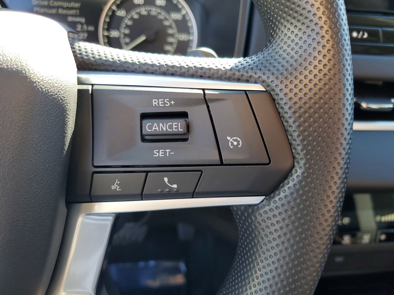 New 2026 Mitsubishi Outlander ES image 12