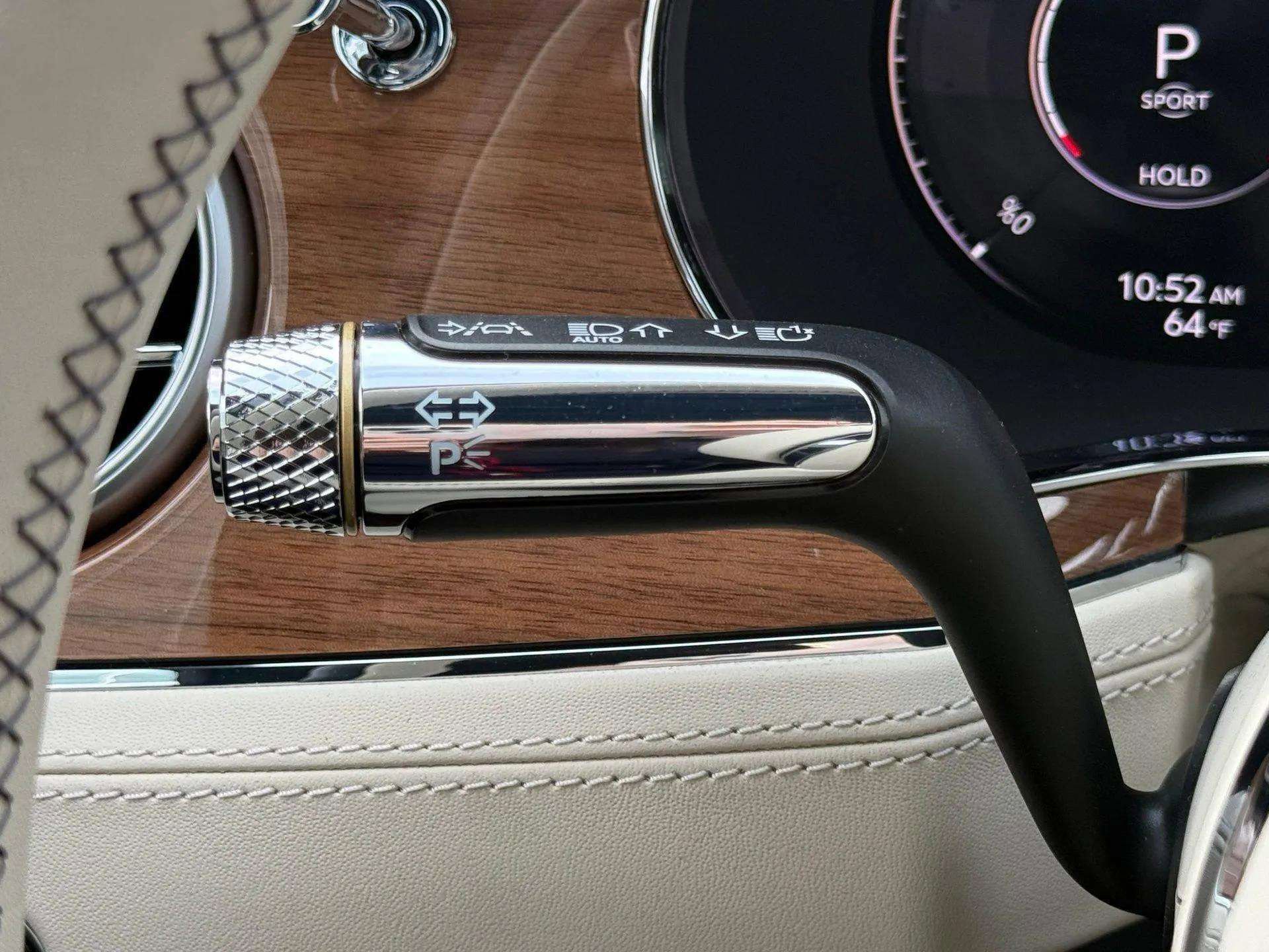 New 2026 Bentley Continental GTC image 39