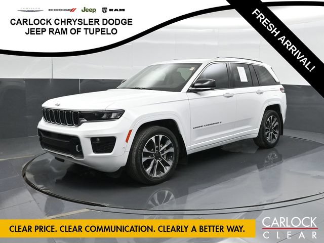 Used 2023 Jeep Grand Cherokee Overland w/ Luxury Tech Group IV AWD/4WD image 9