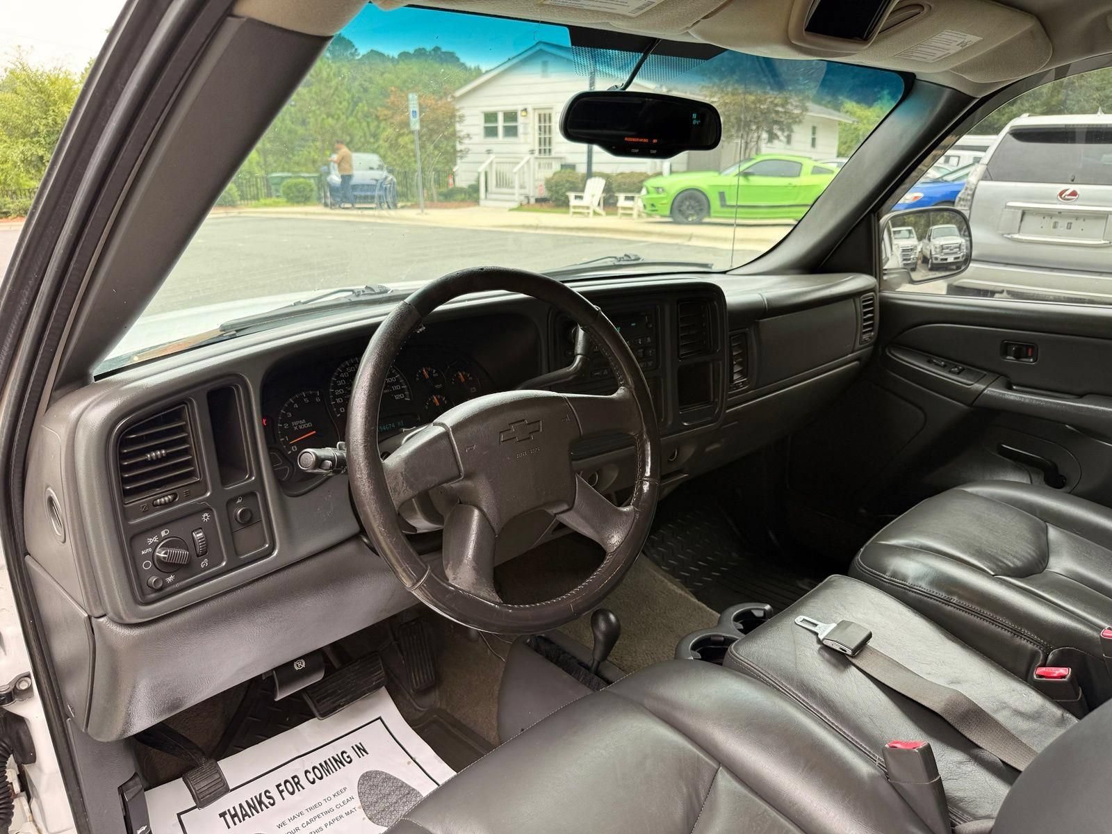 Used 2005 Chevrolet Silverado 1500 LS w/ Light Duty Power Package AWD/4WD image 16