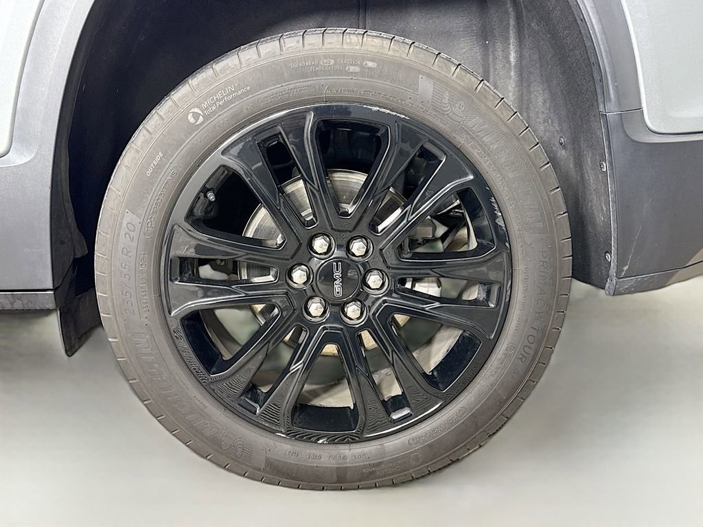 Used 2023 GMC Acadia SLE w/ Driver Convenience Package image 34
