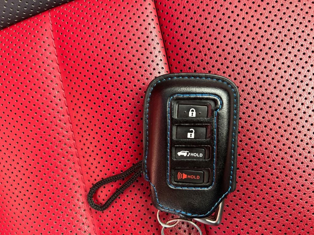 Used 2022 Lexus RX 350 F Sport w/ Accessory Package image 33