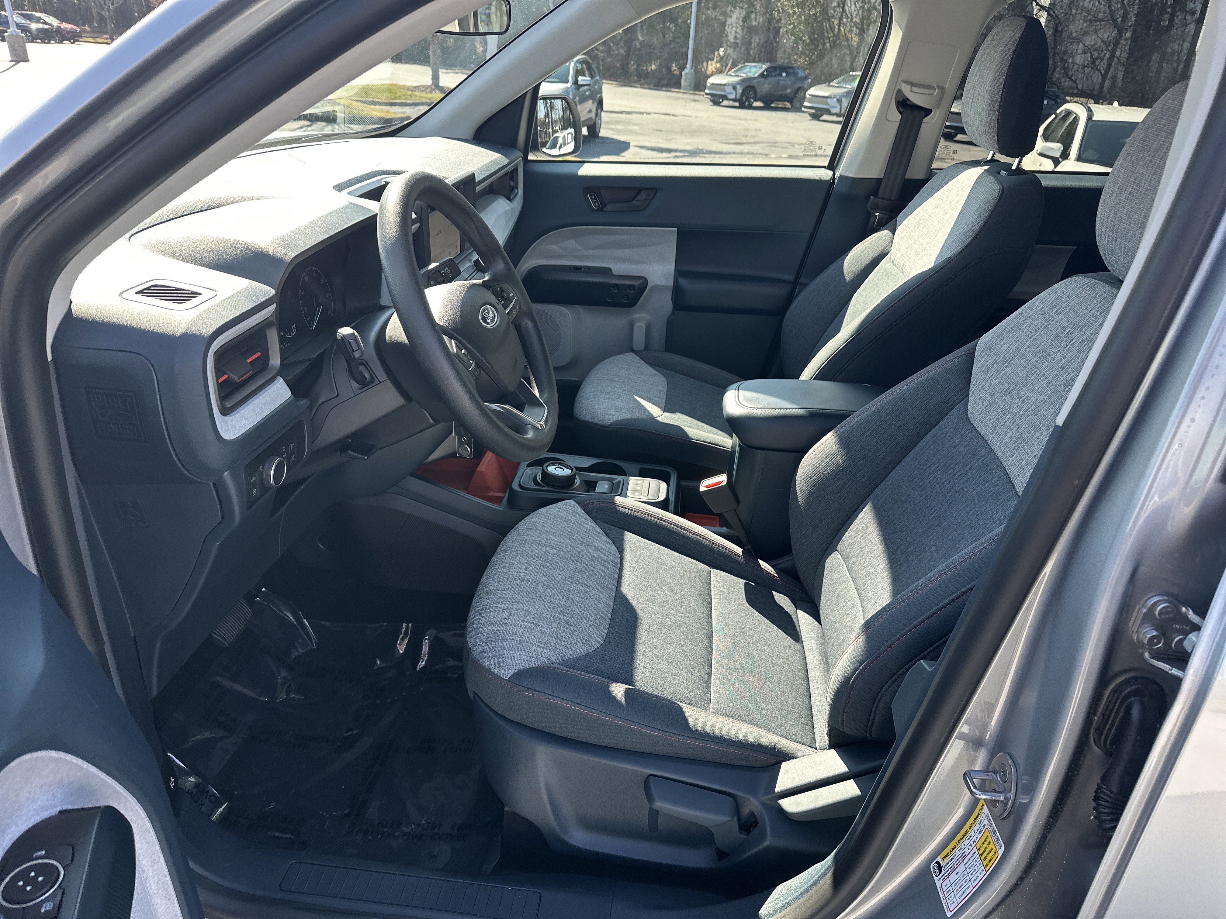 Used 2023 Ford Maverick XLT image 16