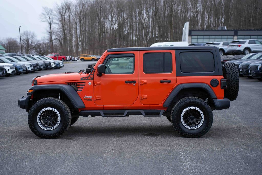 Used 2018 Jeep Wrangler Unlimited Sport image 8