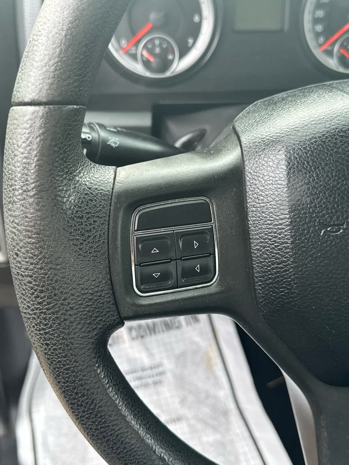 Used 2015 RAM 1500 Express image 17