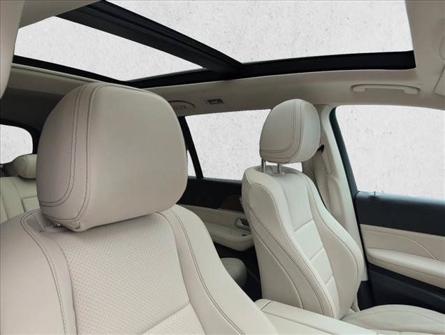 Certified 2023 Mercedes-Benz GLS 450 4MATIC image 26