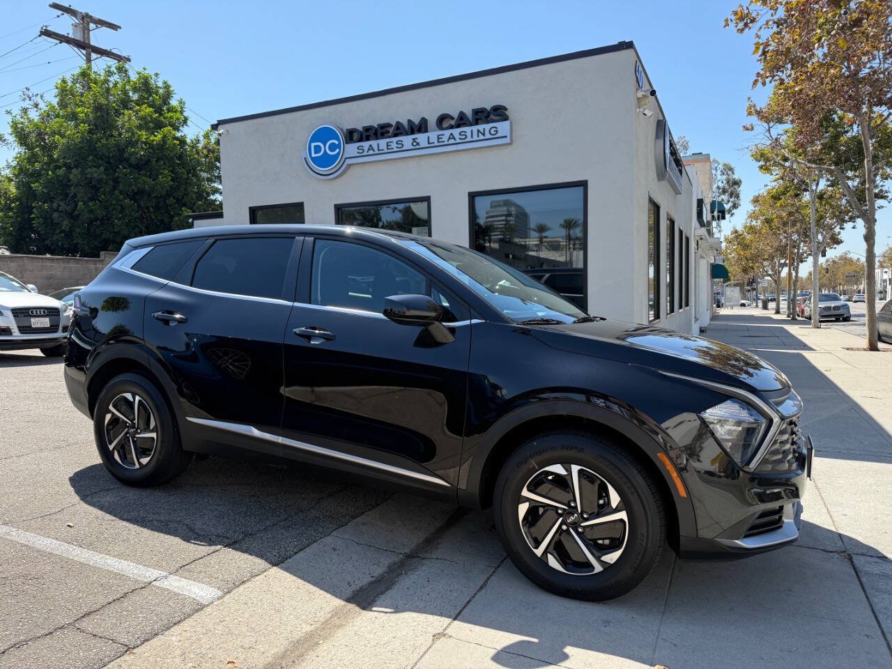 Used 2023 Kia Sportage LX AWD/4WD image 1