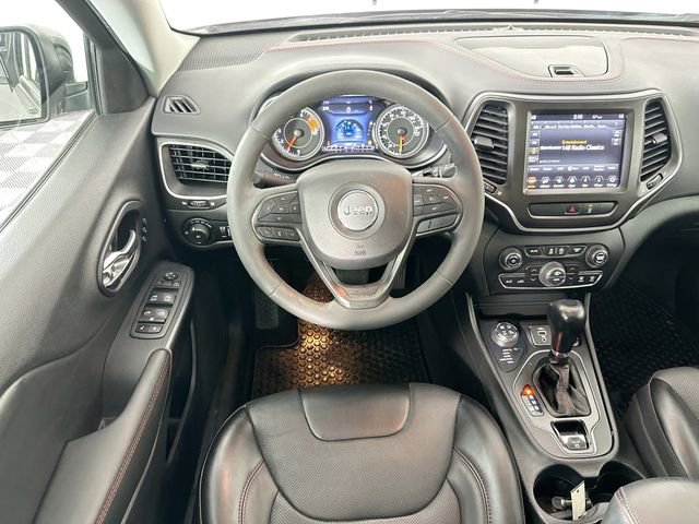 Used 2022 Jeep Cherokee Trailhawk w/ Sun, Sound & Nav Group image 11