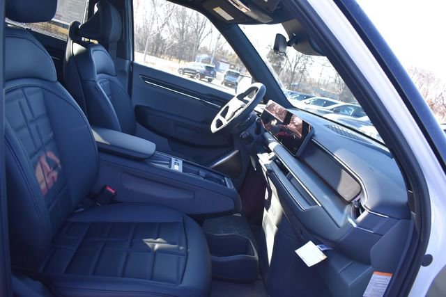 New 2026 Kia EV9 Land image 16