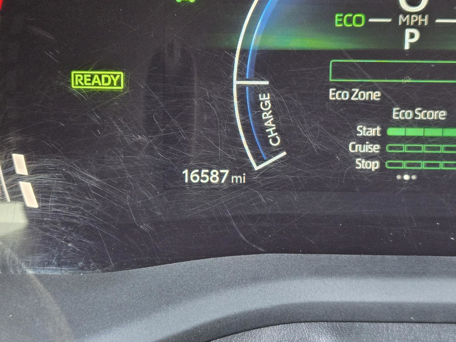 Used 2025 Toyota Camry SE w/ Convenience Package FWD image 14