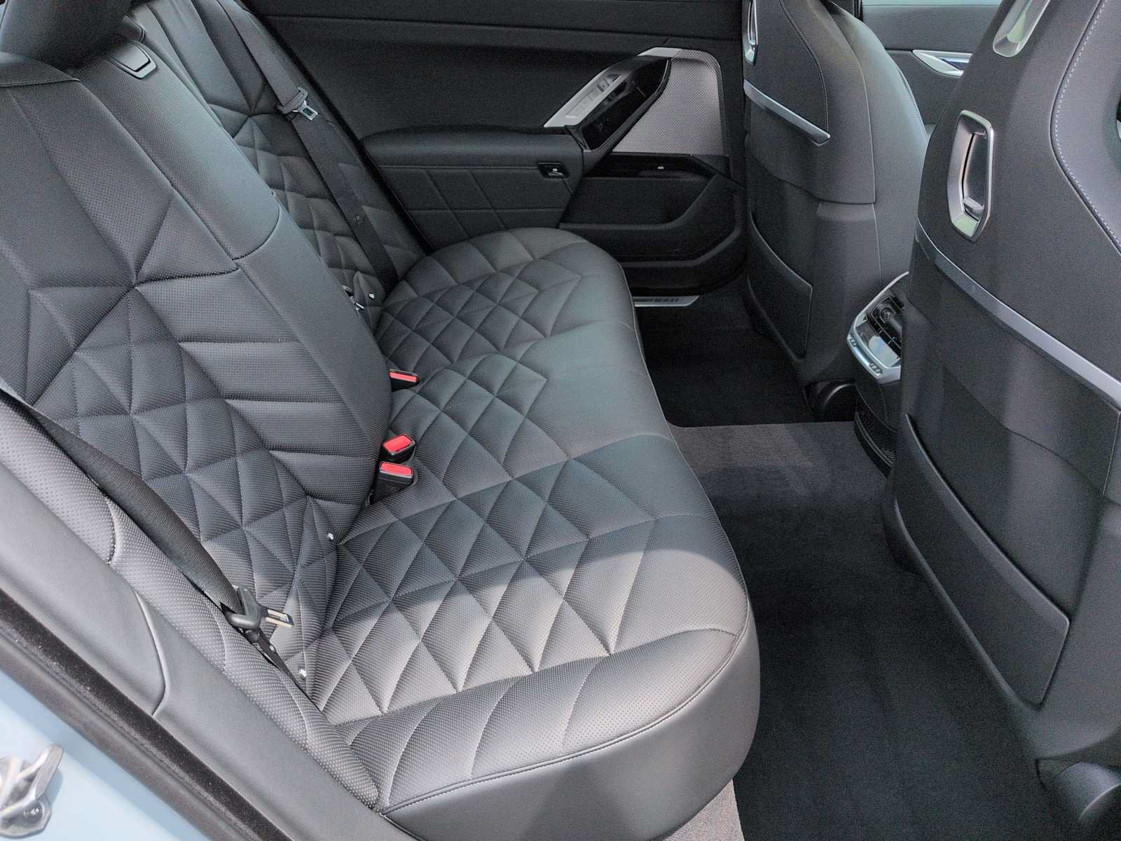 New 2025 BMW 740i xDrive AWD/4WD image 22
