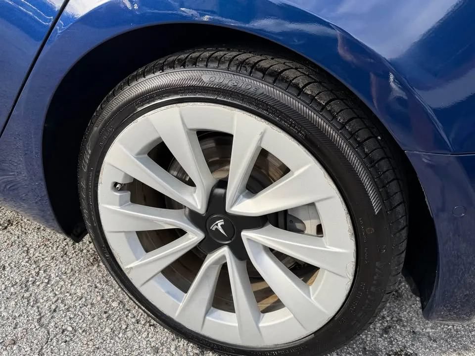 Used 2022 Tesla Model 3 RWD image 10