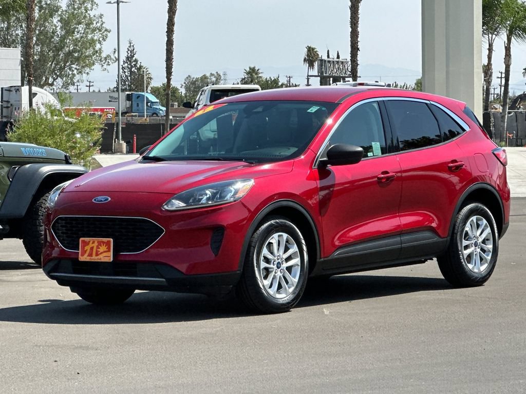Used 2022 Ford Escape SE w/ Convenience Package FWD image 7