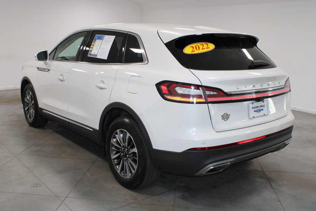 Used 2022 Lincoln Nautilus AWD w/ Premium Package image 7