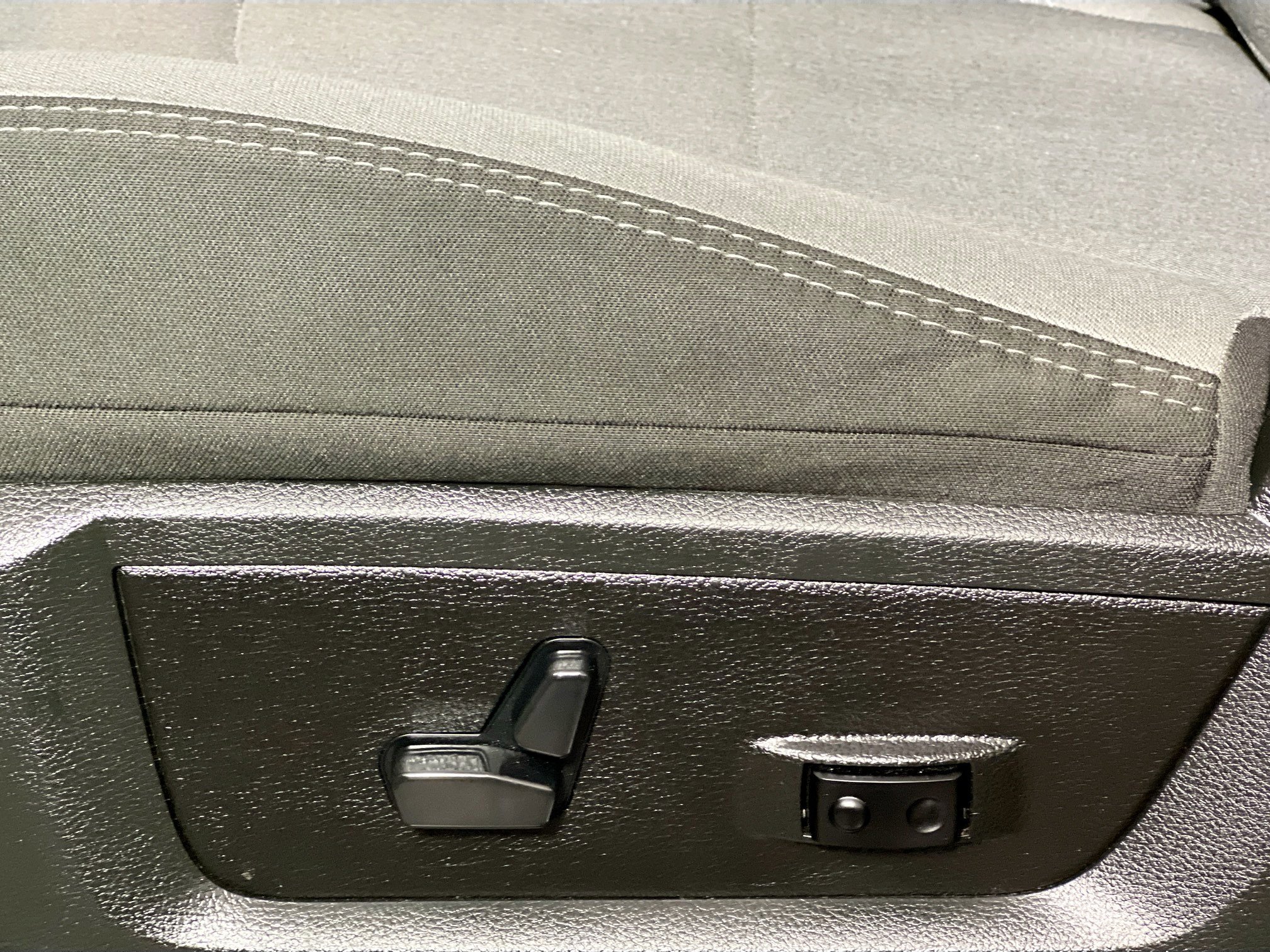 Used 2024 RAM 3500 Big Horn image 15