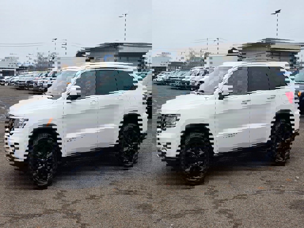 Used 2012 Jeep Grand Cherokee Altitude image 37