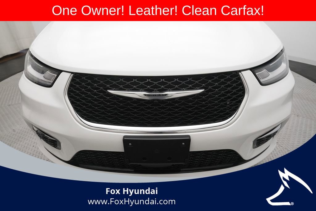 Used 2023 Chrysler Pacifica Touring-L FWD image 20