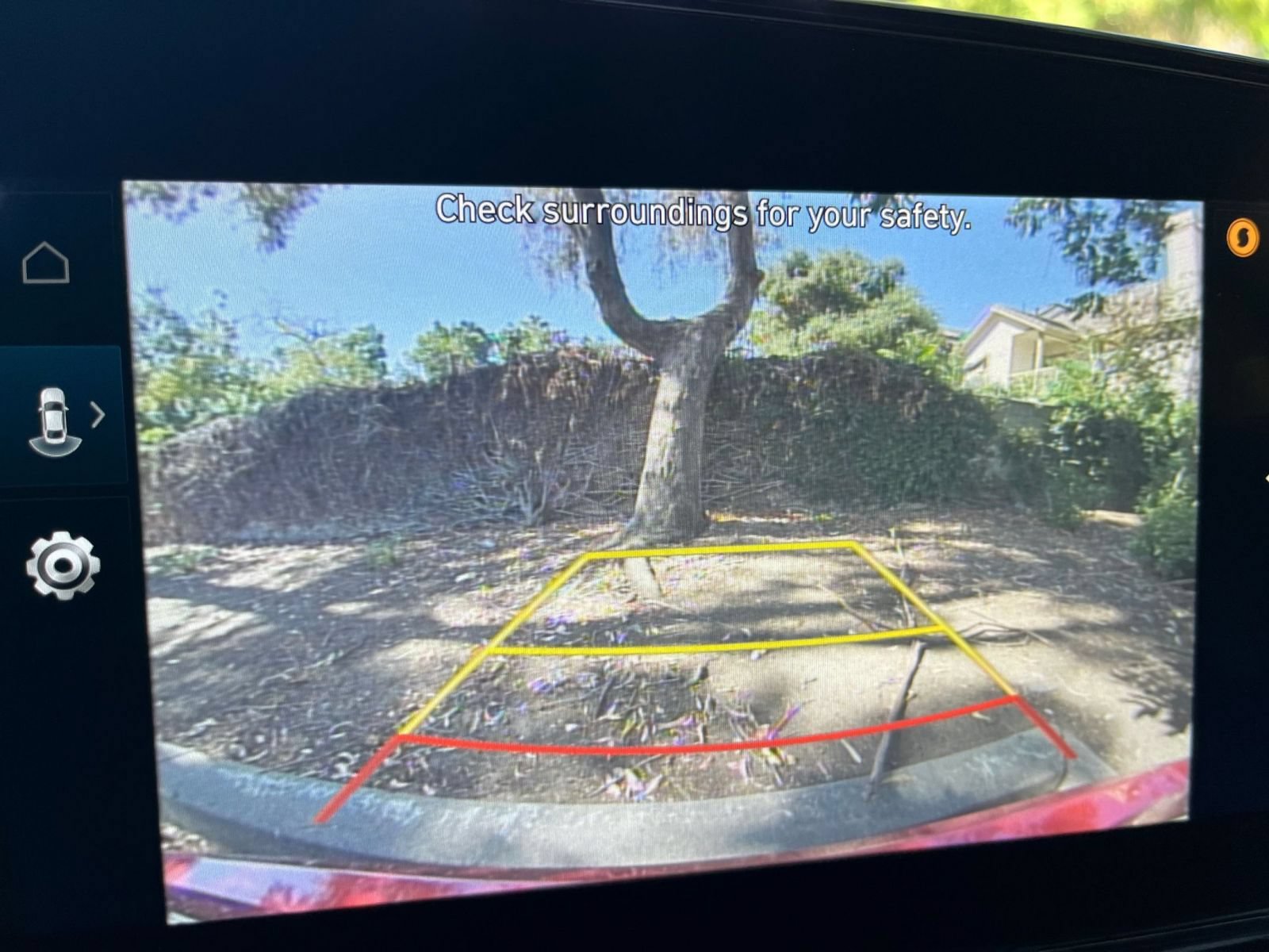 Used 2025 Hyundai Elantra SEL FWD image 23