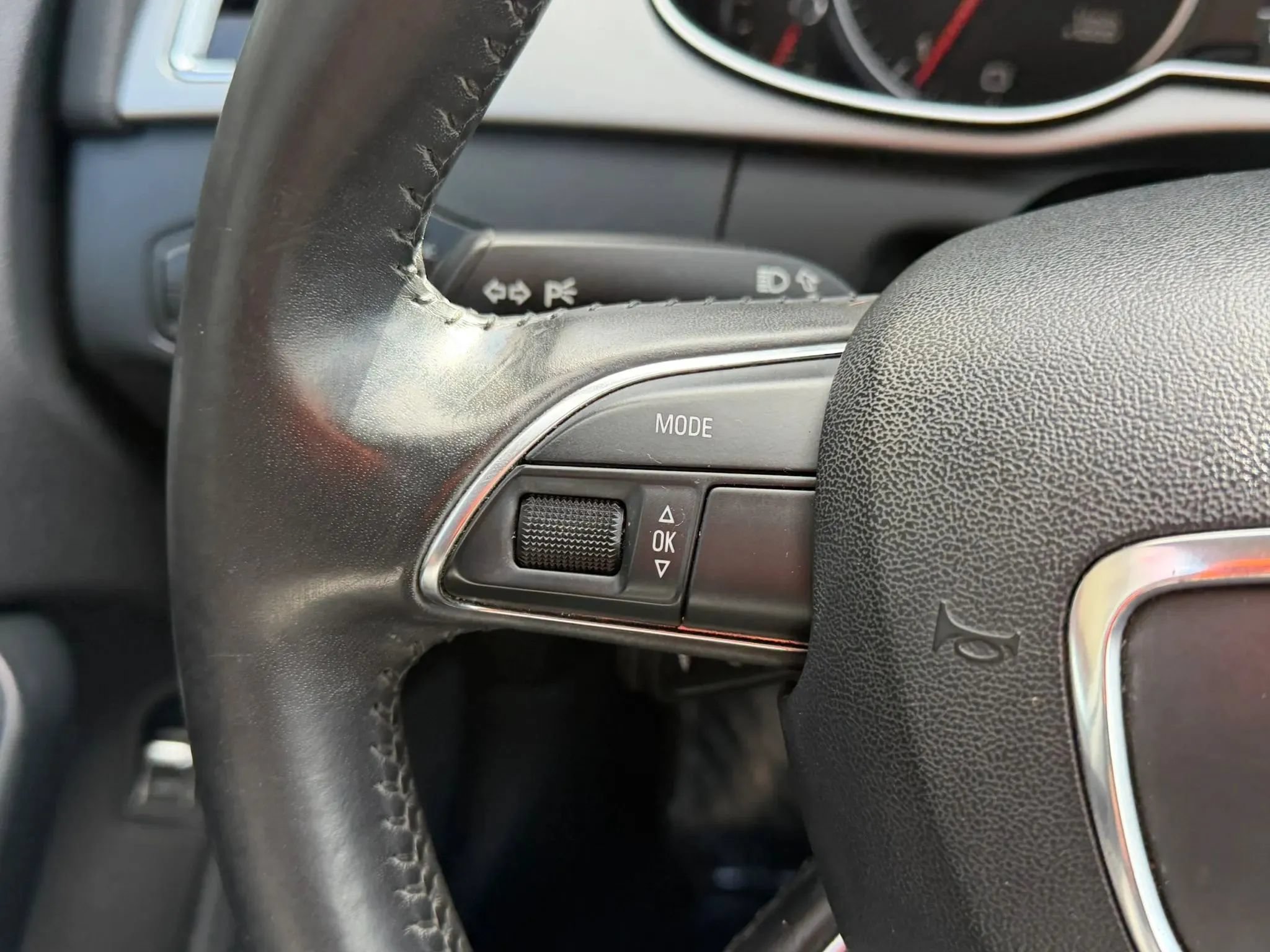 Used 2013 Audi A4 2.0T Premium Plus FWD image 25