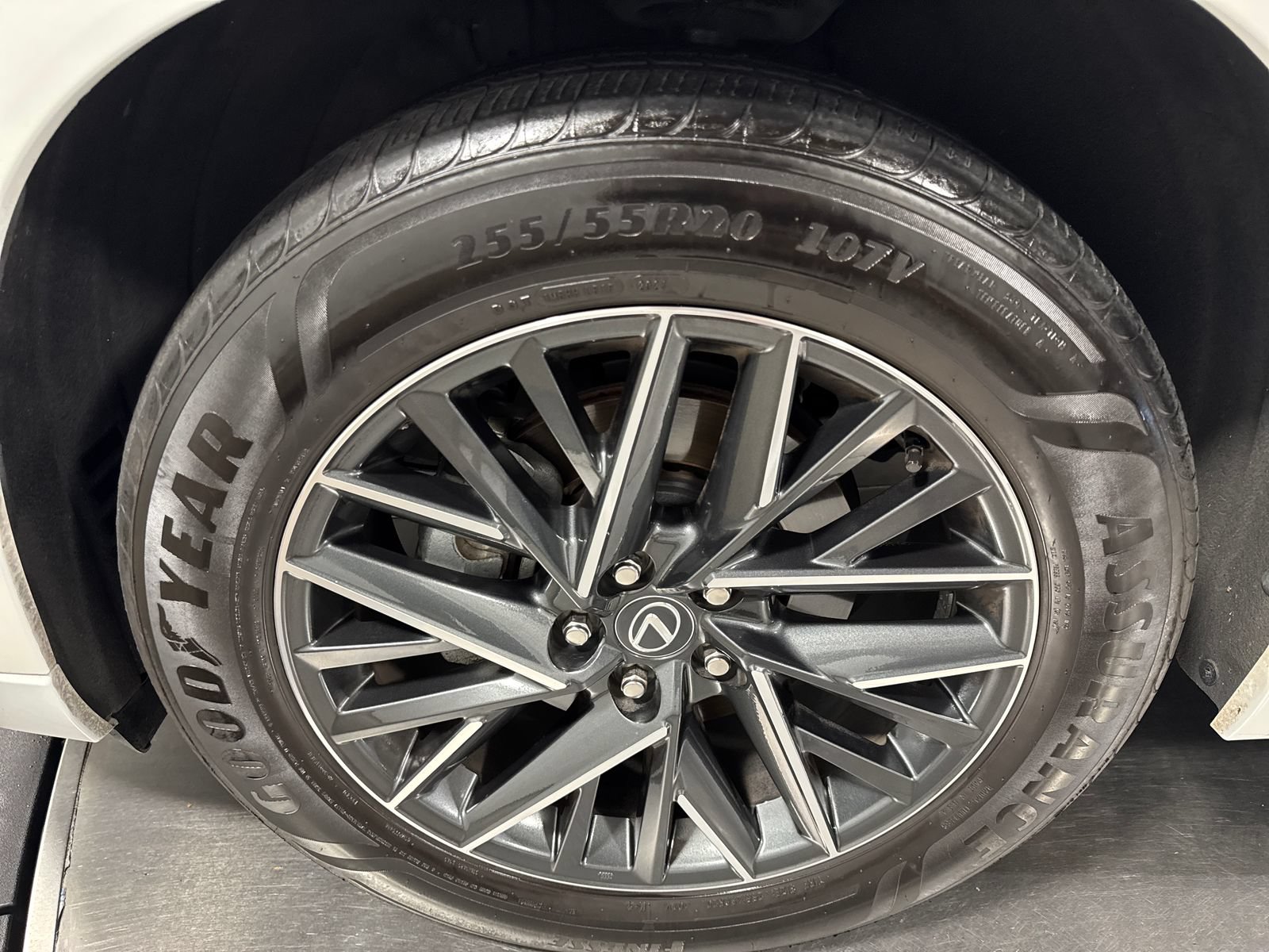 Used 2024 Lexus TX 350 AWD w/ Technology Package image 2