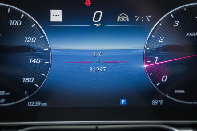 Certified 2022 Mercedes-Benz S 500 4MATIC w/ AMG Line Package image 34