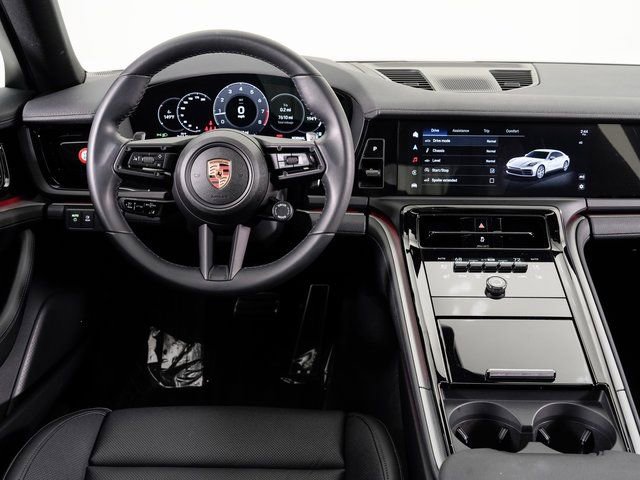 Certified 2025 Porsche Panamera 4 image 17