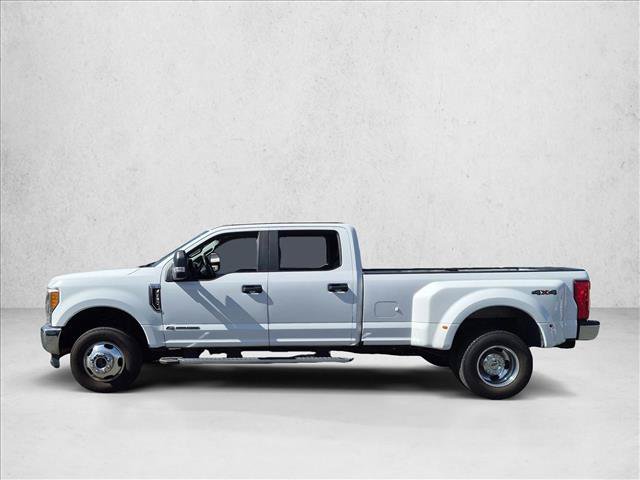 Used 2017 Ford F350 XL w/ STX Appearance Package AWD/4WD image 8