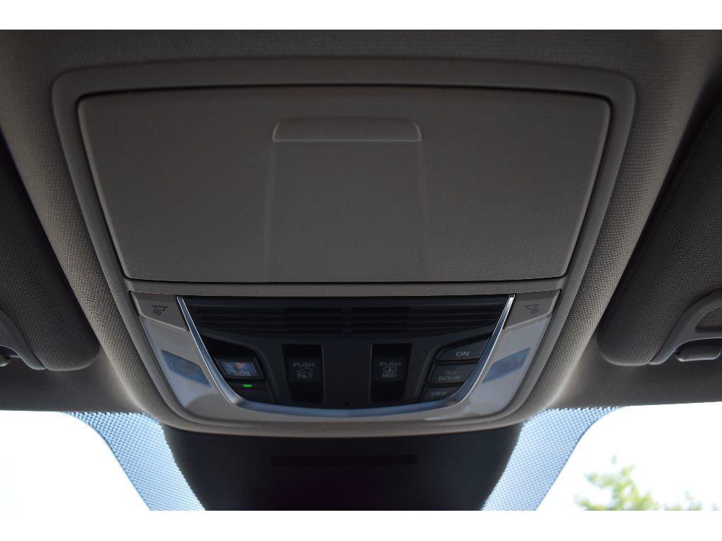 New 2026 Acura MDX w/ Advance Package AWD/4WD image 18