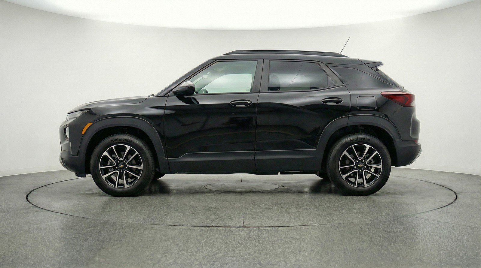 Used 2025 Chevrolet TrailBlazer LT image 5