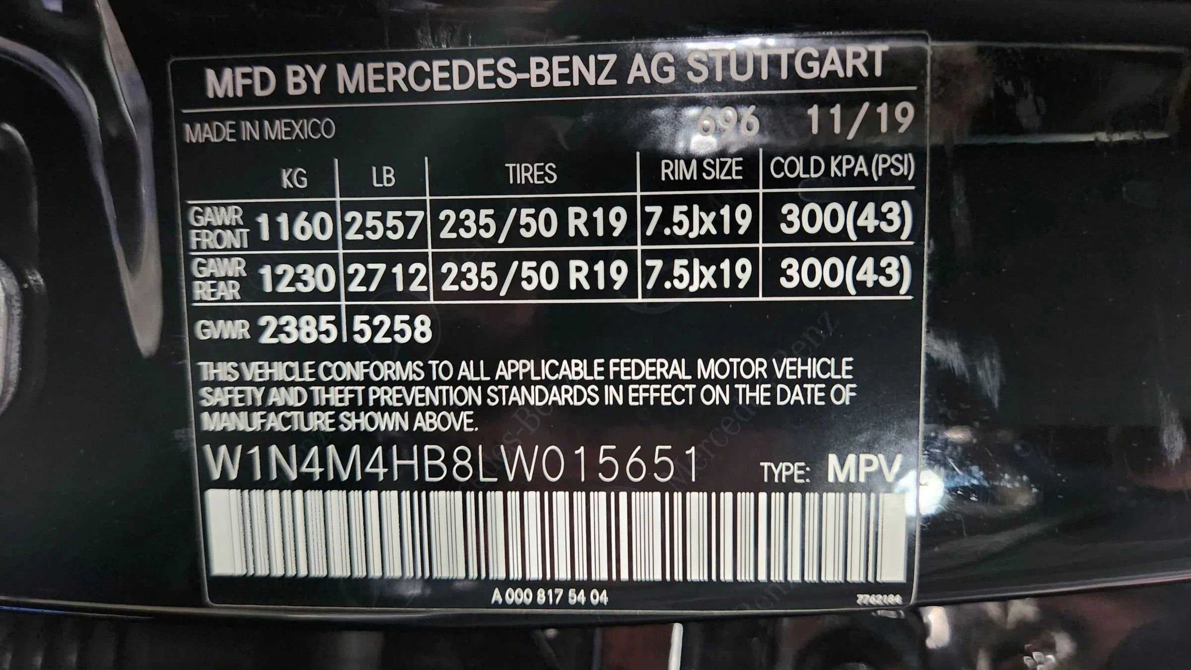 Used 2020 Mercedes-Benz GLB 250 4MATIC w/ Premium Package image 55