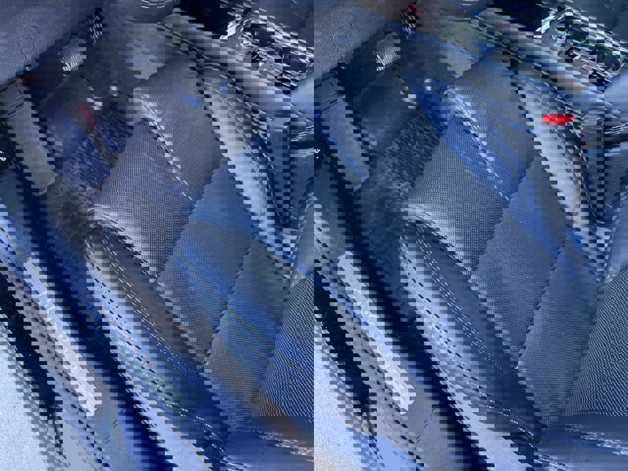 Used 2022 Lincoln Corsair Reserve w/ Equipment Group 201A image 15