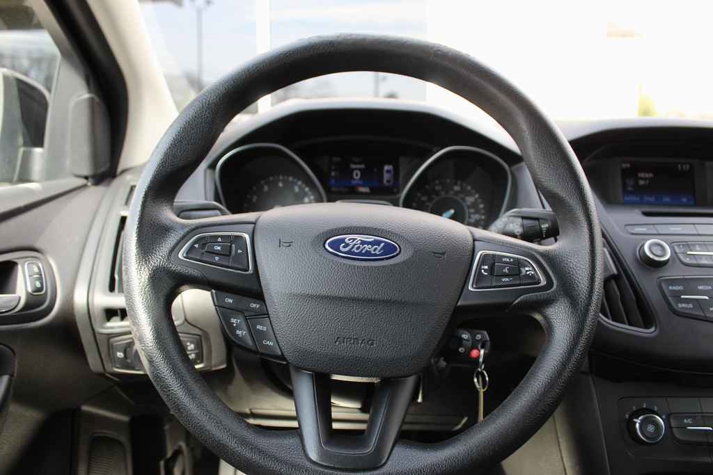 Used 2017 Ford Focus SE image 14