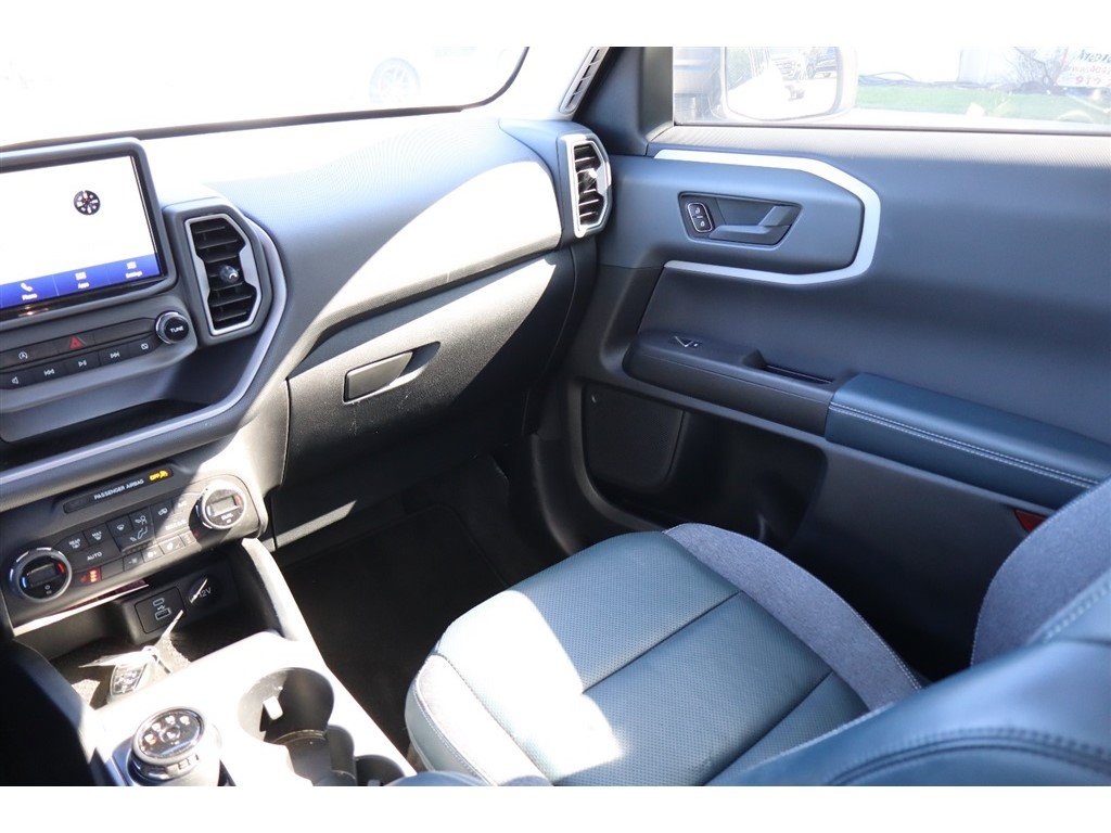 Used 2021 Ford Bronco Sport Outer Banks AWD/4WD image 18