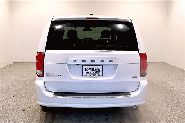 Used 2019 Dodge Grand Caravan SE w/ UConnect Hands-Free Group image 6