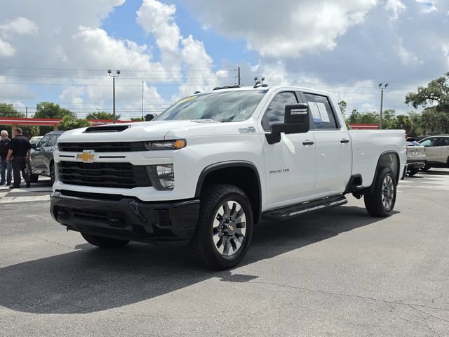 Used 2025 Chevrolet Silverado 2500 Custom w/ Custom Value Package RWD image 8