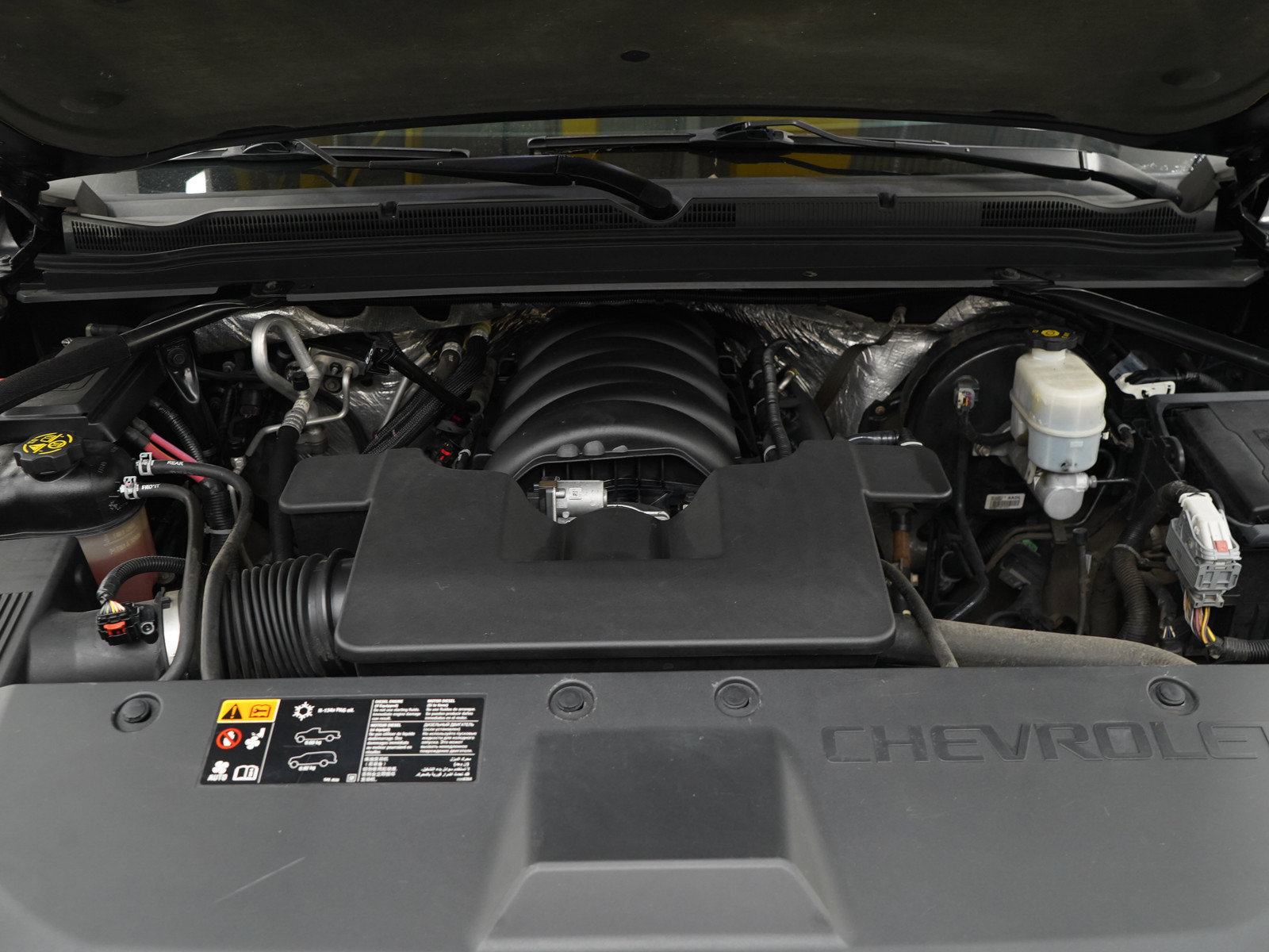 Used 2016 Chevrolet Suburban LTZ AWD/4WD image 38