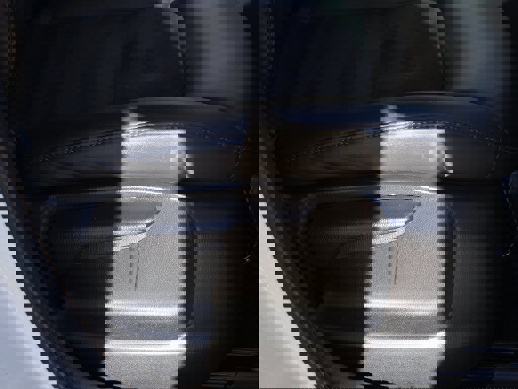 Used 2020 MAZDA CX-5 Touring image 11