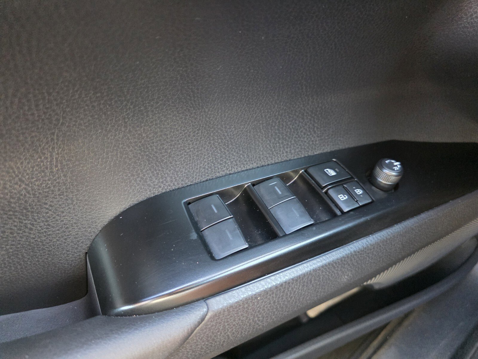 Certified 2026 Toyota Camry LE FWD image 27