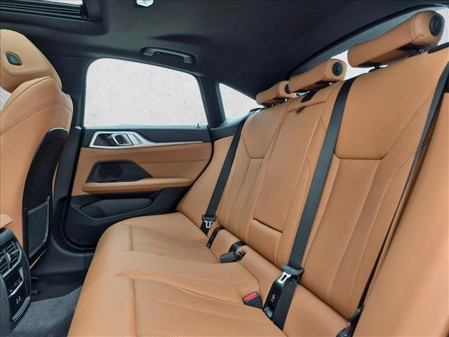 Used 2023 BMW i4 eDrive40 RWD image 21