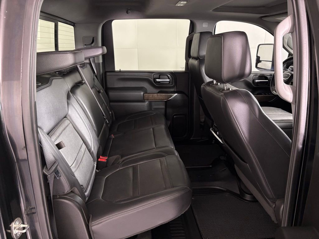 Used 2023 GMC Sierra 3500 Denali w/ Denali Black Diamond Edition AWD/4WD image 46