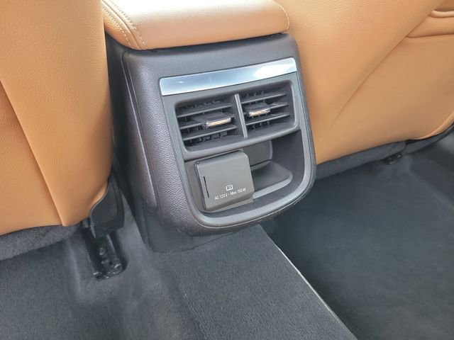 Used 2016 Chevrolet Impala LTZ w/ Enhanced Convenience Package FWD image 9