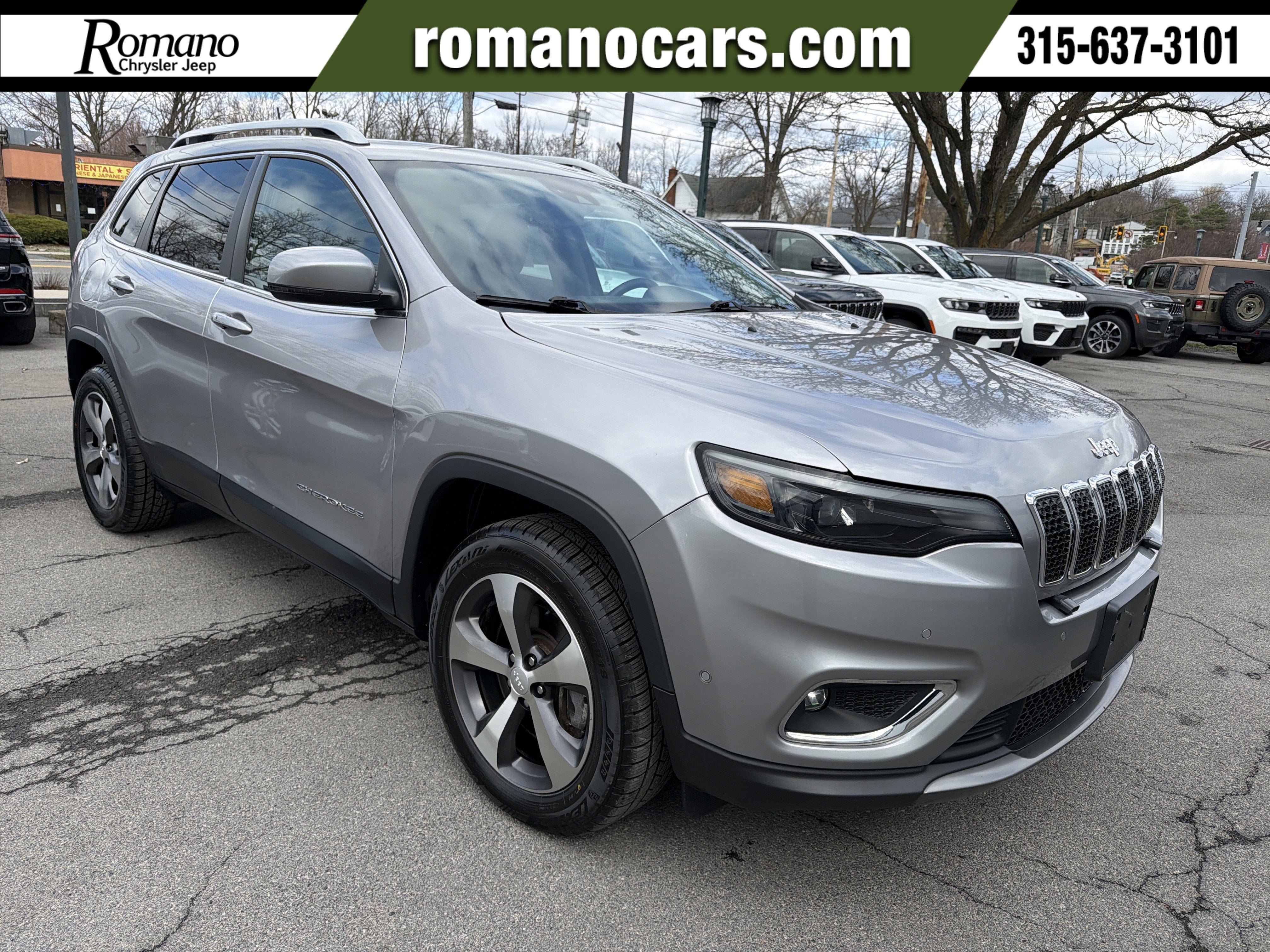 Used 2021 Jeep Cherokee Limited AWD/4WD image 1