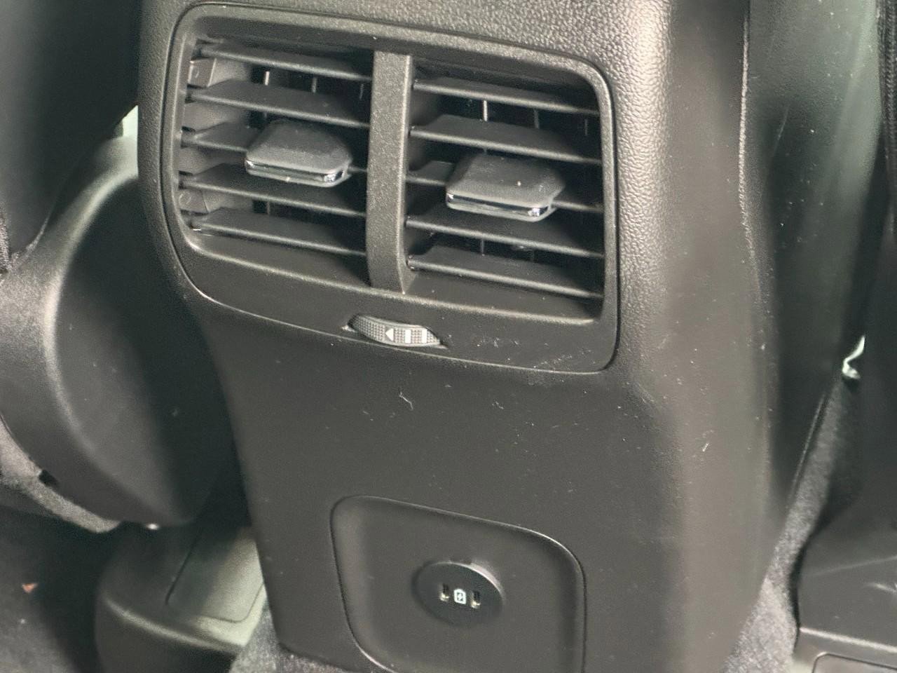 New 2026 Ford Escape ST-Line w/ Cold Weather Package FWD image 10