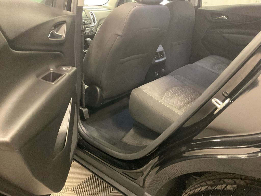 Used 2019 Chevrolet Equinox LT image 23