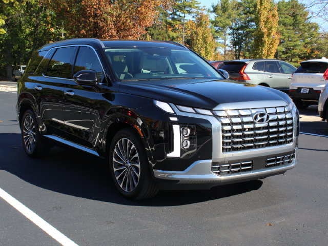 Used 2025 Hyundai Palisade Calligraphy