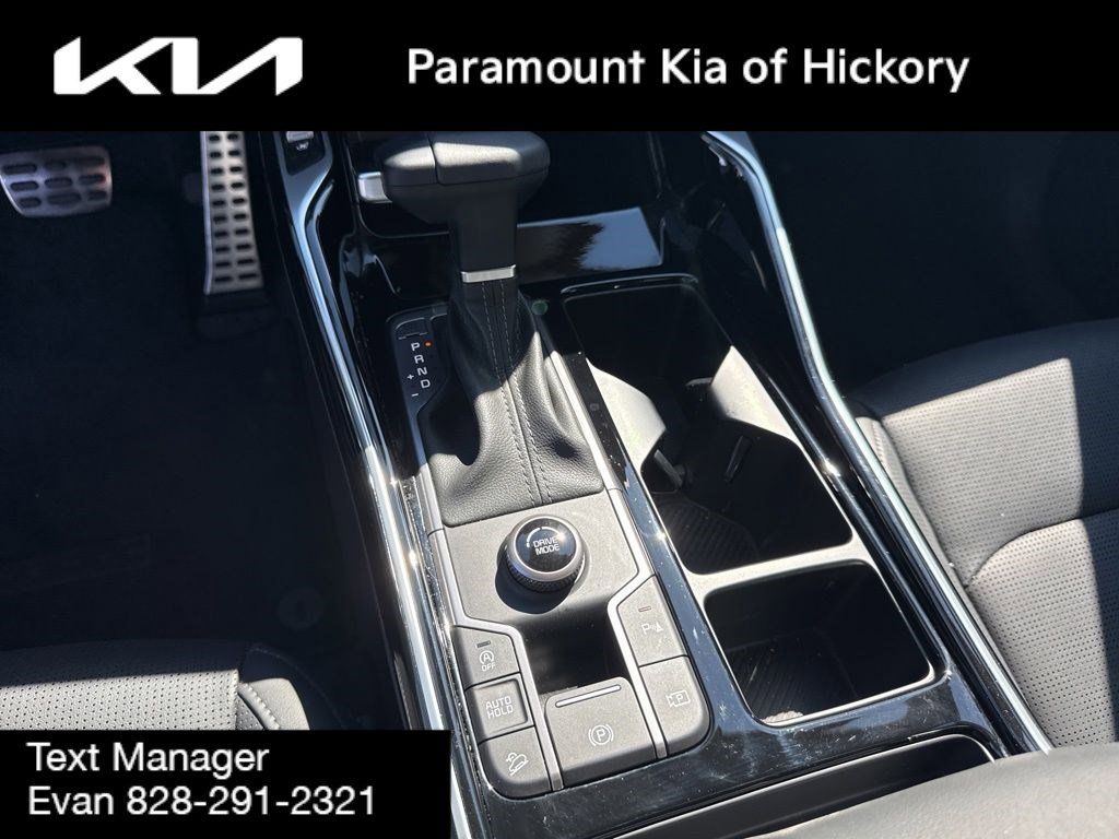 Used 2025 Kia Sorento SX FWD image 27