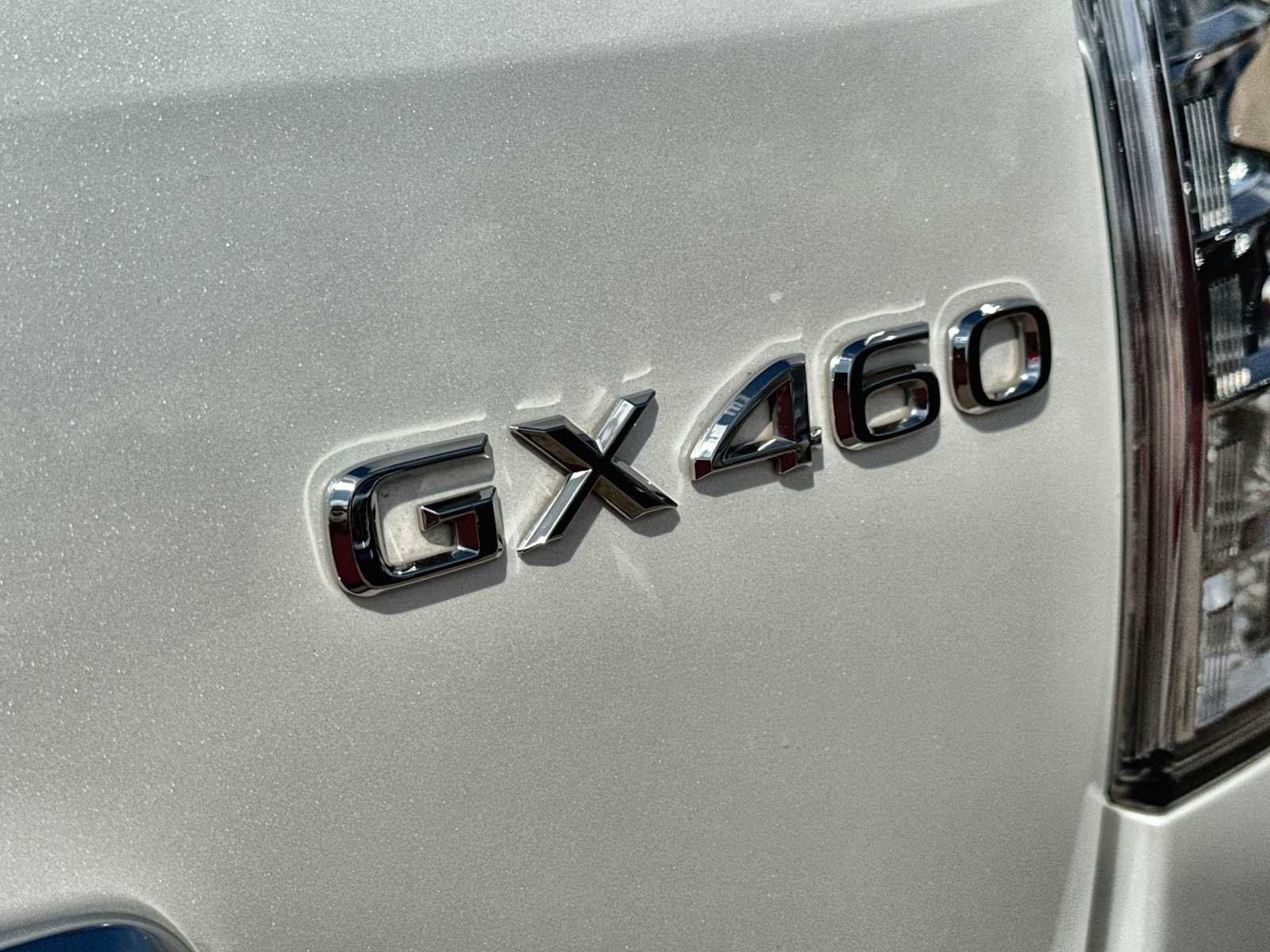 Used 2023 Lexus GX 460 Premium w/ Premium Package image 15