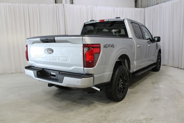 New 2026 Ford F150 XLT w/ XLT Black Appearance Package AWD/4WD image 24