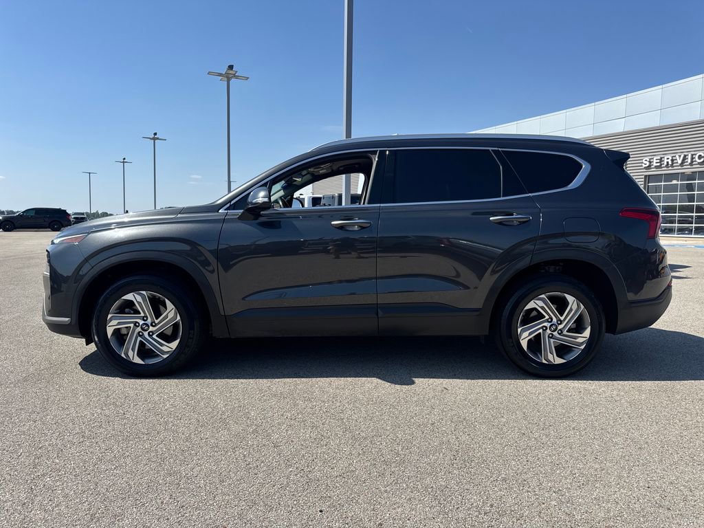 Used 2023 Hyundai Santa Fe SEL FWD image 5